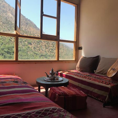 Bed and Breakfast Amlougui House à Asgaour Extérieur photo