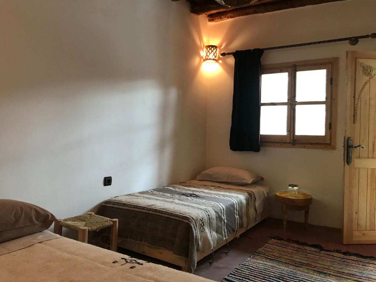 Bed and Breakfast Amlougui House à Asgaour Extérieur photo